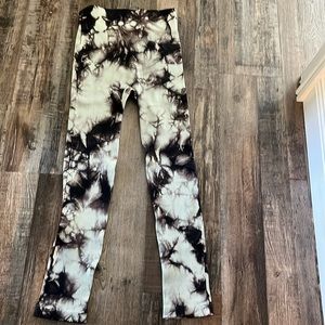 Mono B leggings